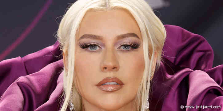Christina Aguilera Recalls Losing Her Virginity, Why She Waited Longer to Have Sex, If She's Ever Had a PR Relationship, Why She Doesn't Date Celebrities & More