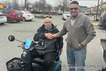VIDEO: Chilliwack man donates mobility scooter to senior who had his stolen