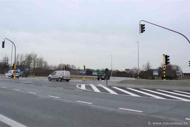 Nieuwe Parallelweg opengesteld: veiliger van en naar Assenede en E34