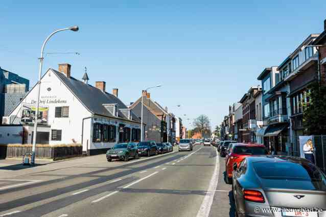 Petitie moet schrappen van ruim honderd parkeerplaatsen op Turnhoutsebaan tegenhouden: “Dit dreigt de doodsteek te worden”