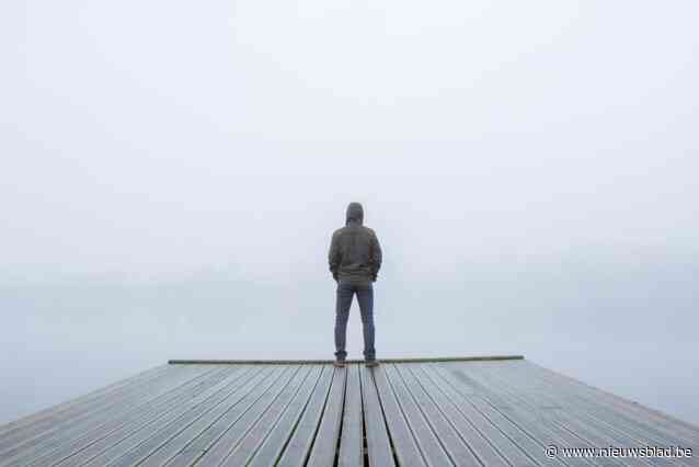 Vier maanden na overlijden van haar man leest Yasmin in mail van KBC dat hij uit leven is gestapt: “Enorme klap”