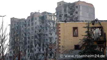 Entscheidung in Bachmut an Ostern? Selenskyj deutet Rückzug an - Wagner-Chef warnt