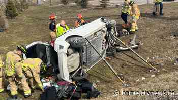 3 sent to hospital after crash in Barrie's south end