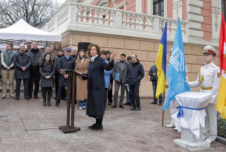 UNESCO Director Pledges $10 M. Toward Rebuilding Ukraine’s Devastated Culture Sector