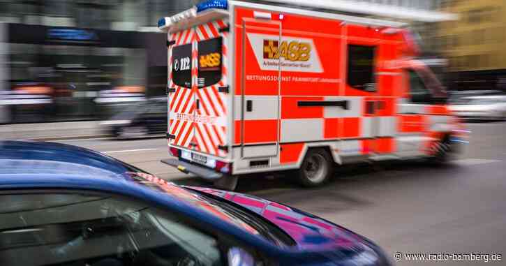 Frau mit Elektromobil von Tram erfasst: Schwer verletzt