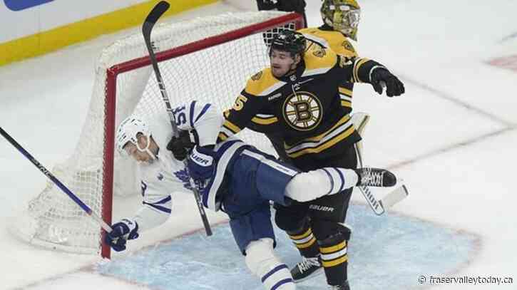 David Pastrnak scores in OT, Bruins beat Maple Leafs 2-1