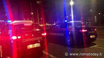 Ruba borsa a una ragazza, gli amici inseguono il ladro per le vie di San Lorenzo