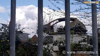 Sfasci (quasi tutti) senza autorizzazioni e a Roma le auto non si rottamano più