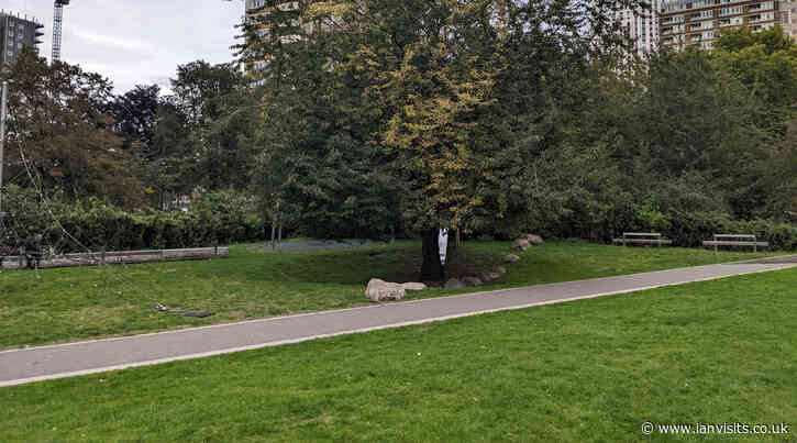 London’s Pocket Parks: Radnor Street Gardens, EC1