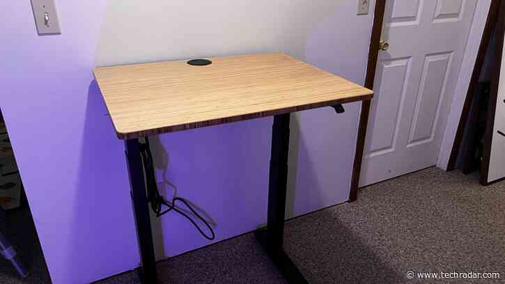 Herman Miller Jarvis Standing Desk Review