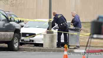 Man kills hostage at California park after wounding officer