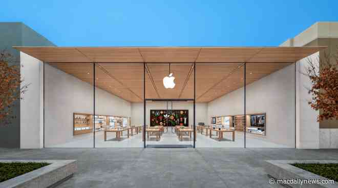 Burglars cut hole in wall of coffee shop bathroom to break into Apple Store, take $500,000 in items