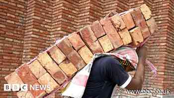 World economy faces weakest growth since 1990 - IMF