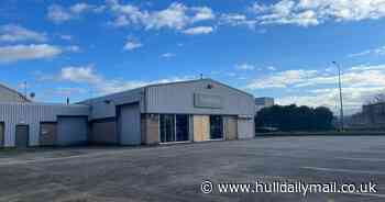 'Scumbags' shatter glass to steal prams worth £500 from Hull nursery shop