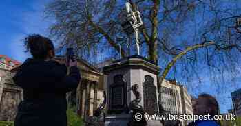Star Wars battle droid disappears from Colston statue plinth after just a few hours