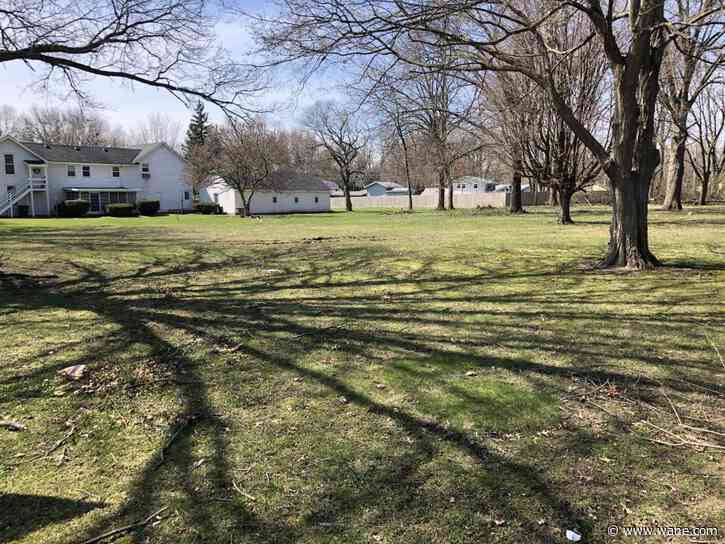 Residents express concerns about proposed apartment complex in northeast Fort Wayne