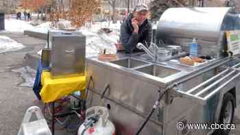 Calgary man starts pay-it-forward mobile kitchen, offering hot soup, slices of pie and 'dignity'