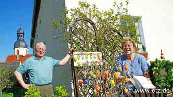 Osterfreunde lesen Burgauer Almanach