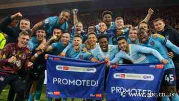 Middlesbrough 1-2 Burnley: Vincent Kompany's Clarets win promotion to Premier League