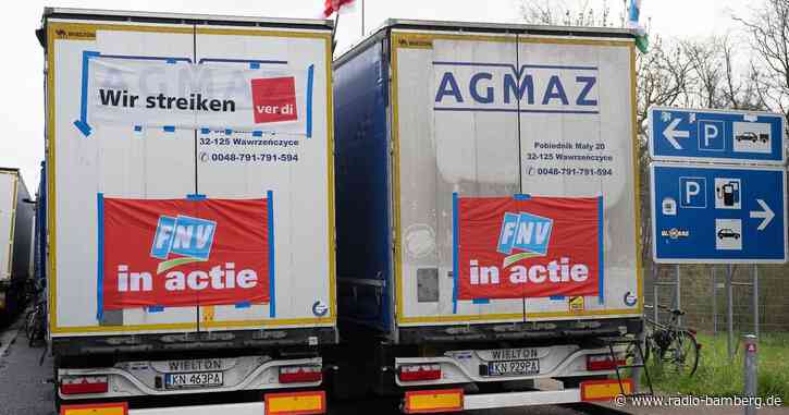 Lkw-Fahrerstreik auf Raststätte dauert an