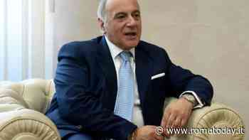 Devono eseguire uno sfratto e sfondano la porta, ma è casa del questore Belfiore