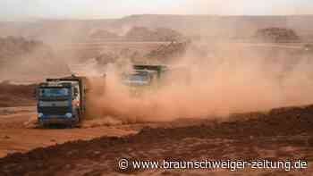Bau von Megaflughafen in Vietnam: Staubwolken sorgen Anwohner