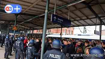 Hannover 96 gegen HSV: Bundespolizei setzt 500 Fans in Harburg fest
