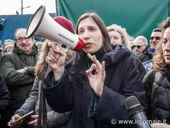 "Sembra un centro sociale". Il populismo rosso del nuovo Pd