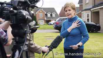 Nach Durchsuchungen bei Sturgeon: Schottische Regierung in der Krise