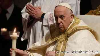Papst zelebriert Feier der Osternacht im Petersdom