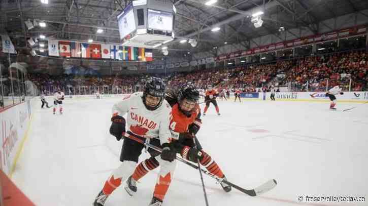 Fillier’s three-point effort leads Canada in 5-0 win over Japan at worlds