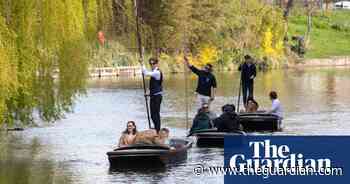 UK hotter than Rome as Easter weekend brings brief temperature highs