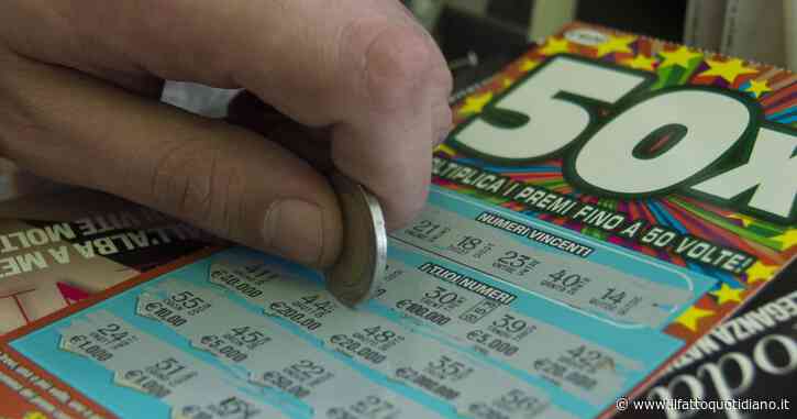 La nonna gli regala un gratta e vinci per il compleanno: 18enne vince un milione di dollari