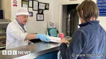 Rising energy bills mean fish and chip shop not viable, owner says