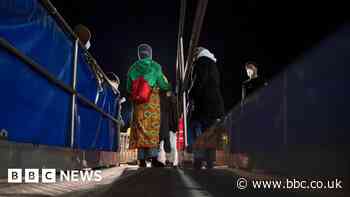 Tunisia migrant boat shipwrecks leave 27 dead or missing