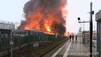 Germany: Hamburg fire smoke halts trains, generates warning
