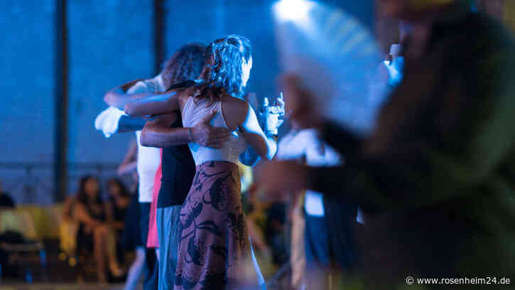 "Kolbermoor tanzt!" - Jubiläumsfeierlichkeiten des Quest Dance Clubs zum 10-jährigen Bestehen