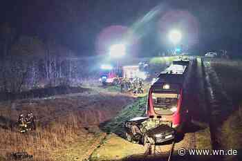 Zug schiebt Auto 200 Meter vor sich her
