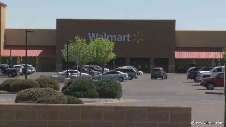 Man accused of pulling gun on Walmart employees set to begin trial