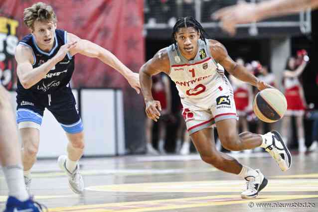 Giants zetten nu ook Landstede Hammers Zwolle opzij in Elite Gold (81-64): “Maar we blijven het match per match bekijken”