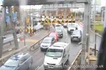 Two lanes on the Blackwall Tunnel flooded: Current repairs underway