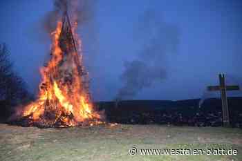 Osterfeuer in Atteln: Himmel, Hölle und Fegefeuer