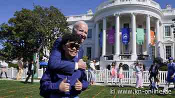 Ostereier-Rollen mit dem Präsidenten: Rasen am Weißen Haus ist voller Kinder