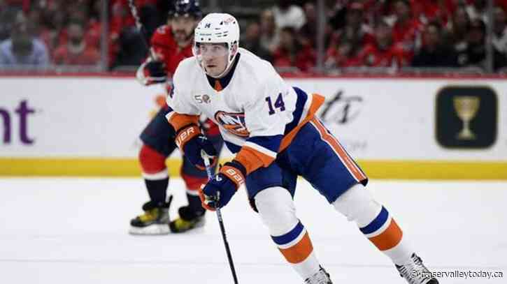 Islanders’ Horvat clarifies ‘better than Vancouver’ comment