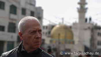 Netanyahu holt entlassenen Verteidigungsminister zurück ins Kabinett