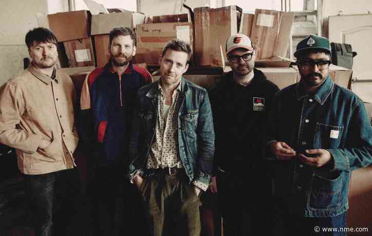Kaiser Chiefs share joyous new single ‘Jealousy’