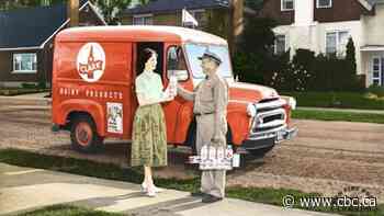 Artist brings vintage black and white photos of Ottawa back to life – in full colour