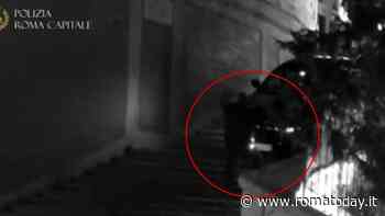 Maserati sulla scalinata di Trinità del Monti, ingegnere rinviato a giudizio. Rischia da 2 a 5 anni di carcere