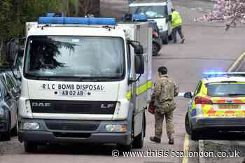 Memories of First World War hand grenade found in Loughton garden