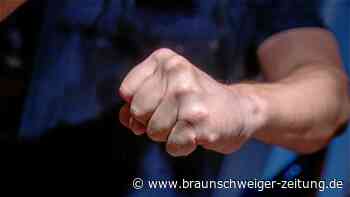 Braunschweig: Dieb drischt mit Wodkaflasche auf Opfer ein